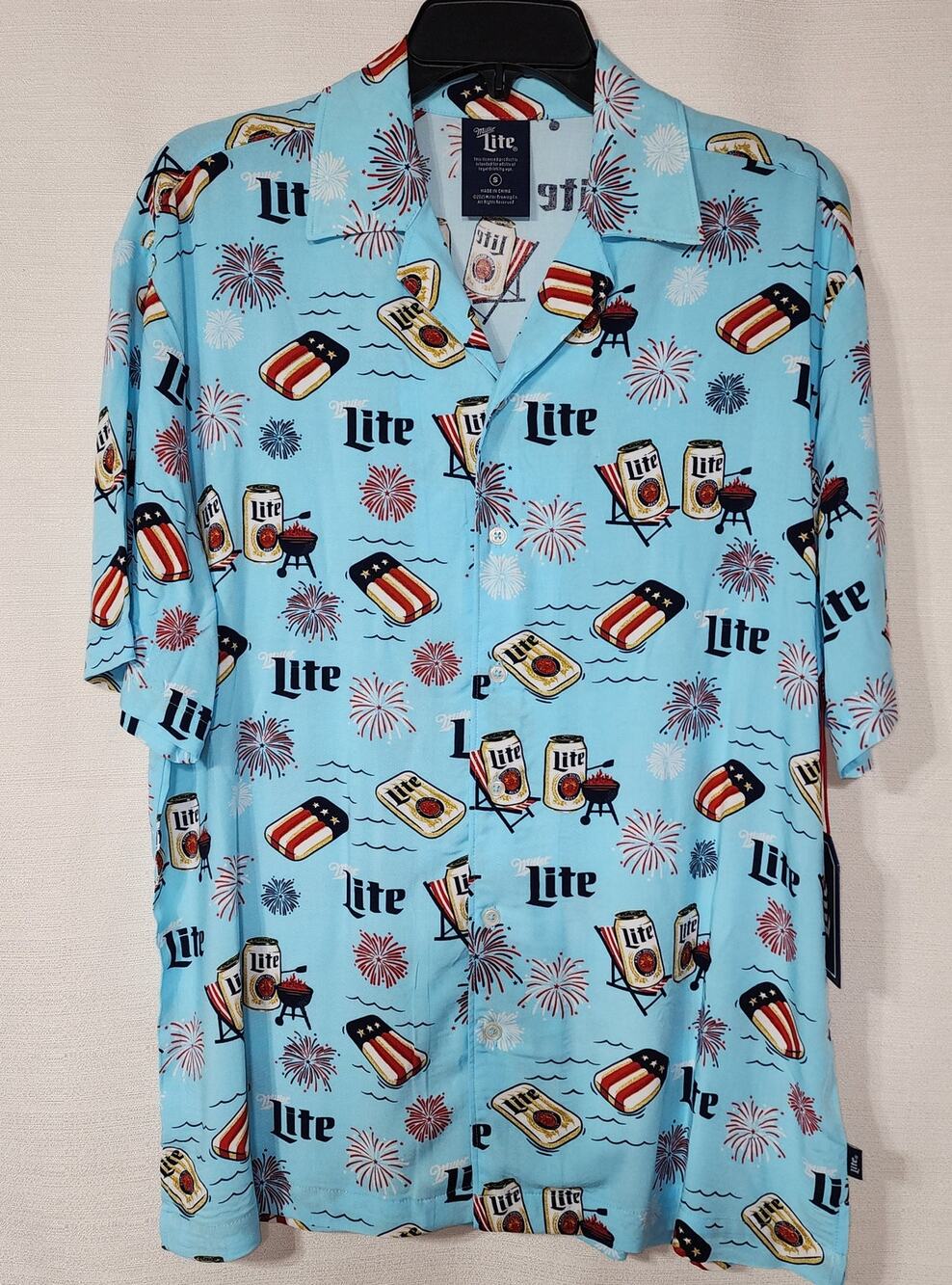 Miller lite short sleeve button up shirt size Small
